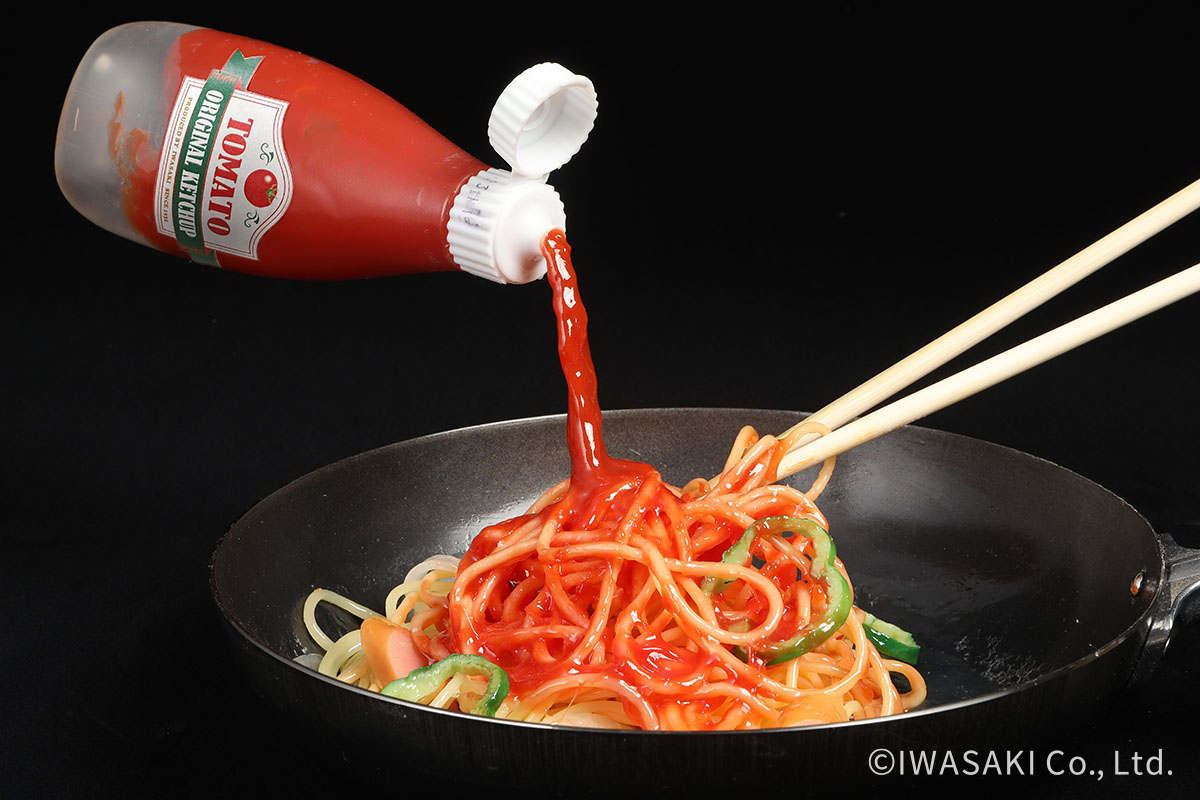 ナポリタン調理中